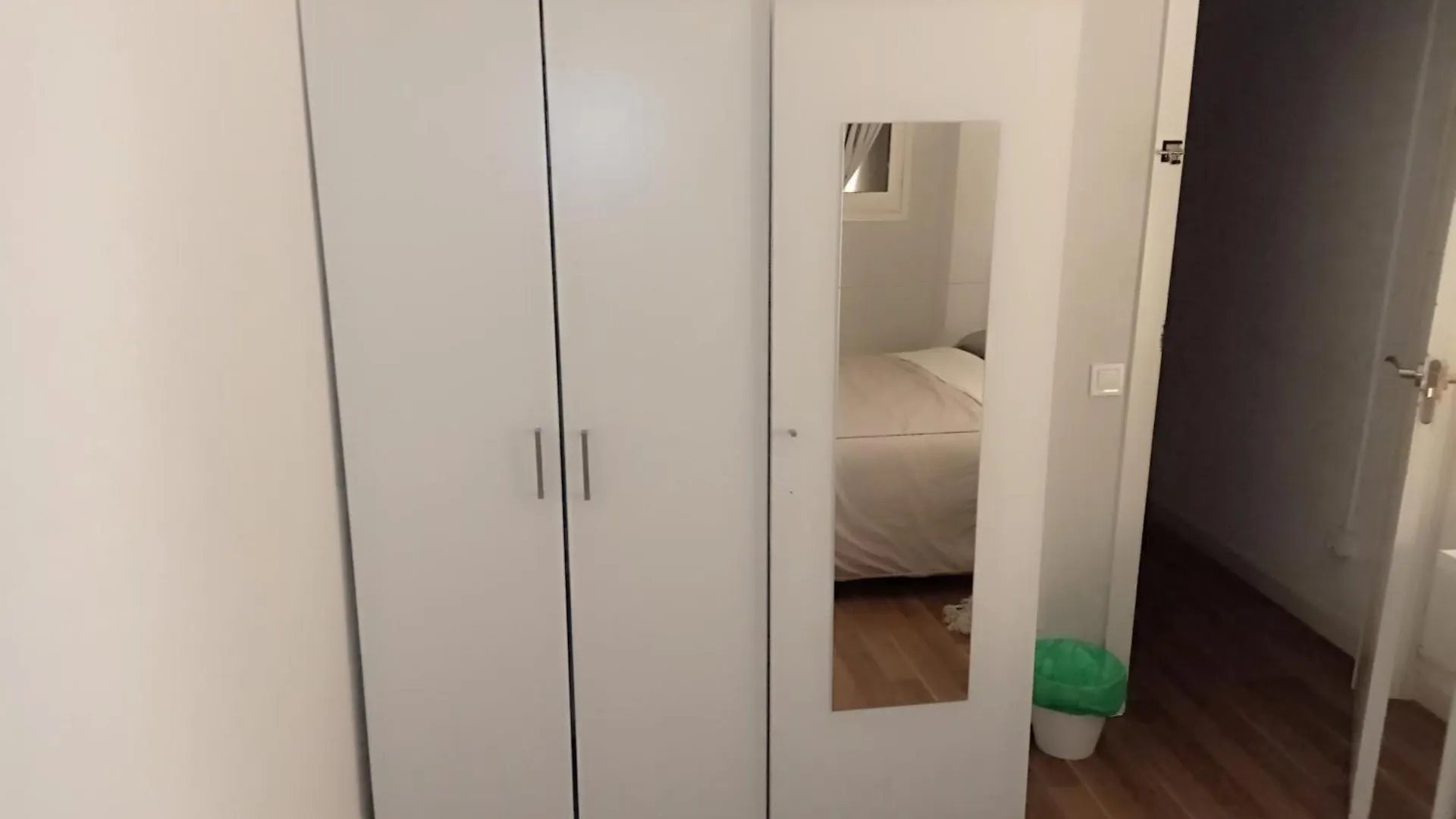 Double Private Rooms Center City Aragon Street Barcelona