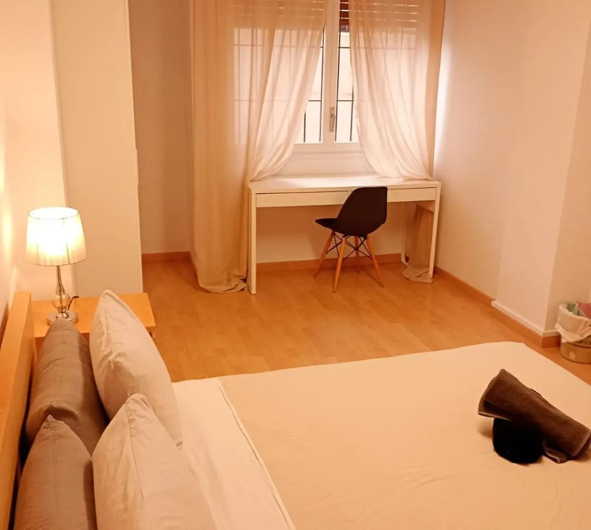 招待所 Double Private Rooms Center City Aragon Street 巴塞罗那