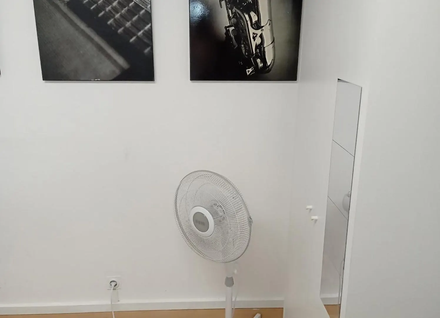 招待所 Double Private Rooms Center City Aragon Street 巴塞罗那