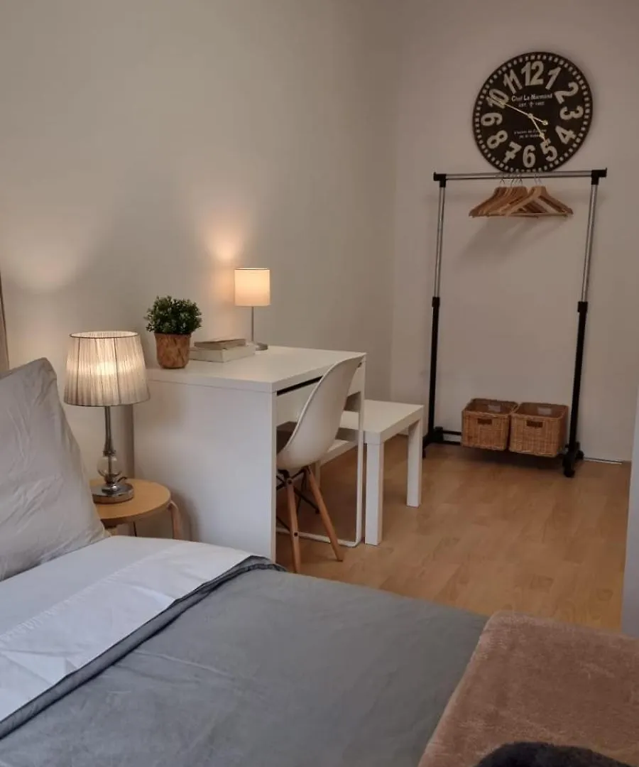 Double Private Rooms Center City Aragon Street 巴塞罗那 0*,  西班牙